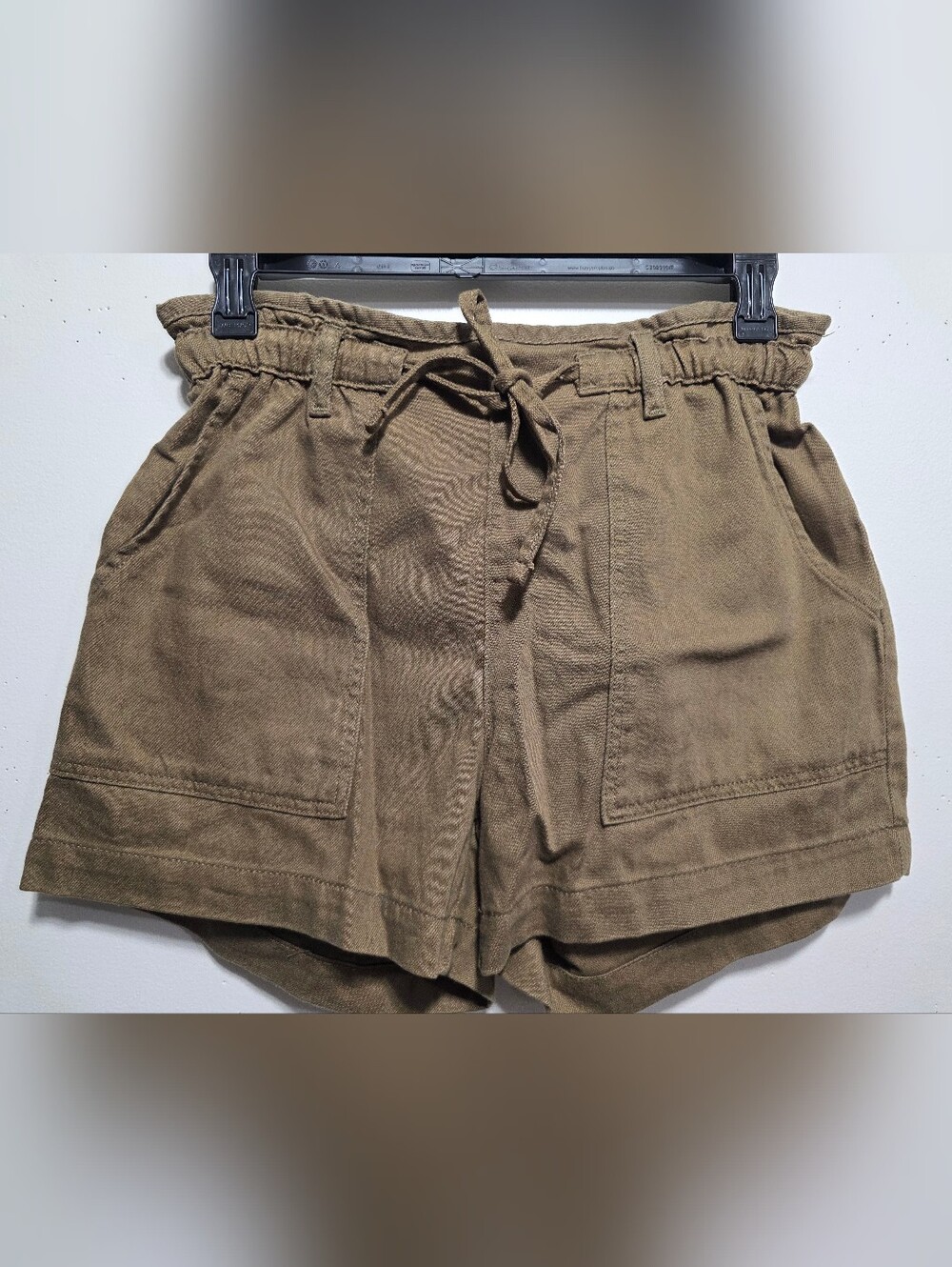 Time and Tru Women's High-Rise Pull-On Drapey Utility Shorts Size M (8-10) NWT - Picture 2 of 5